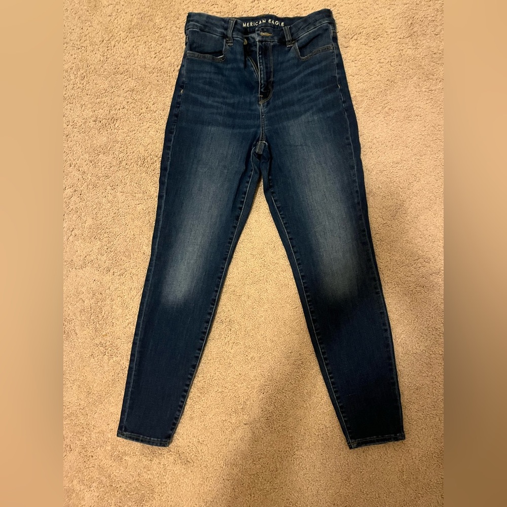 American eagle size. 10 stretch jeans dark blue